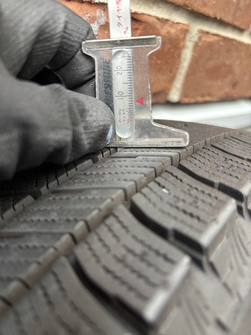 evian165/65/14 ブリヂストン　ブリザックVRX3スタッドレス