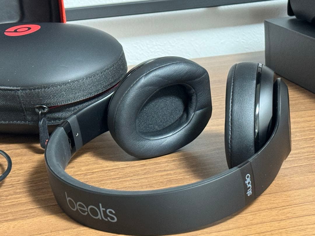 ヘッドホン StudioWireless MHAJ2PA/B/Beats by Dr.Dre