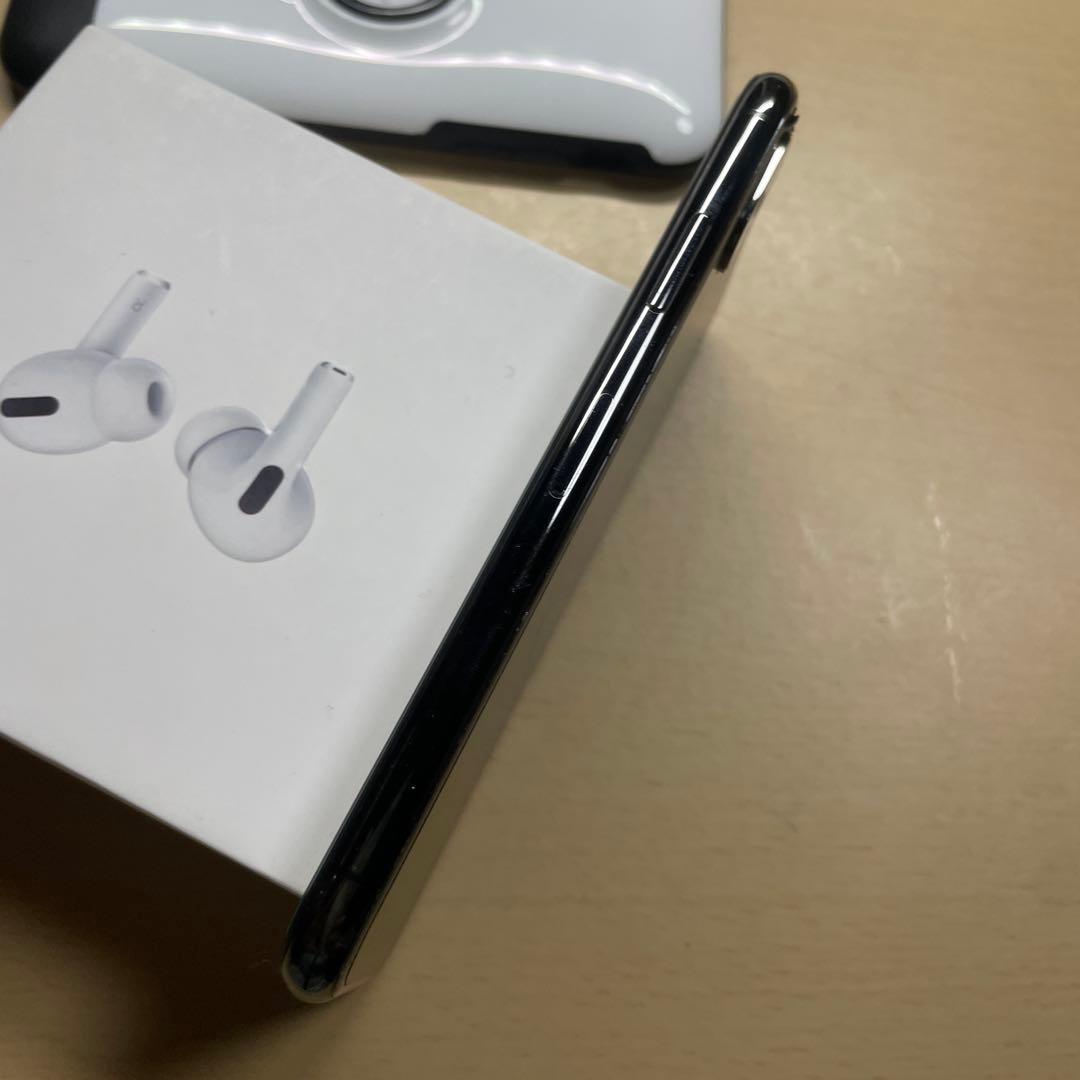 iPhoneXS 256GB SIMフリー　バッテリー最大容量82%