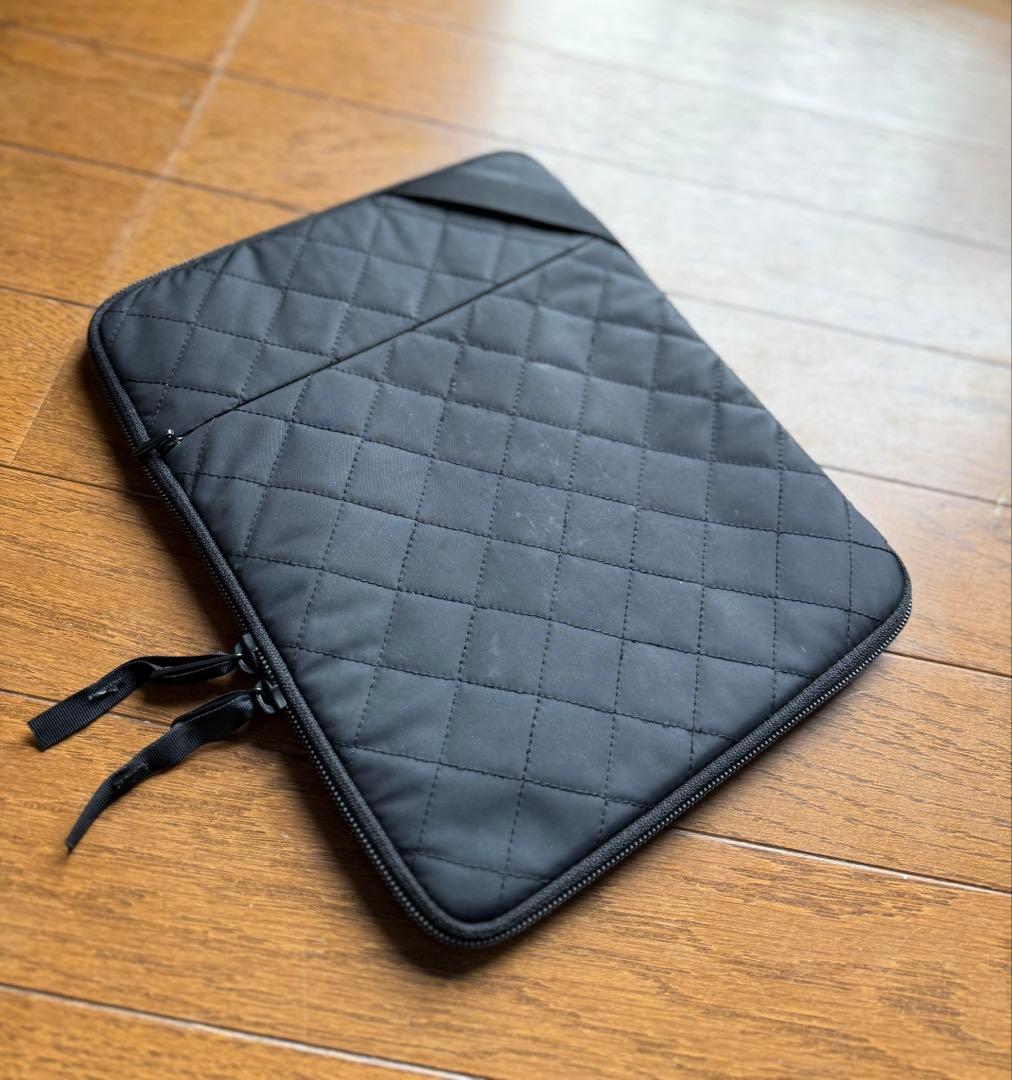 HEADPORTER BLACK BEAUTY iPadケース キルティング