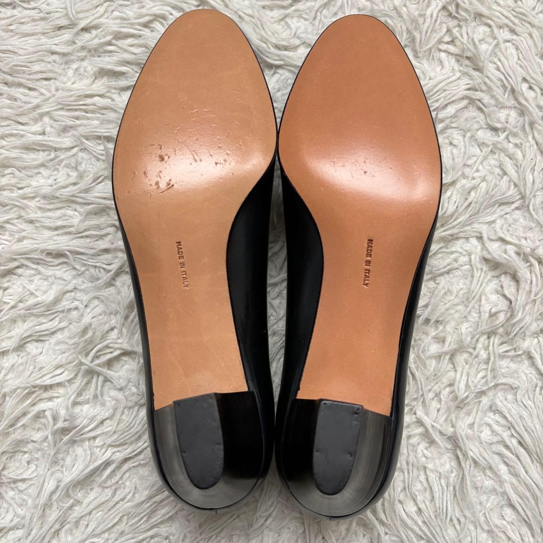 未使用級　サルヴァトーレ・フェラガモ23cm NOSTALGIA ヴァラリボン