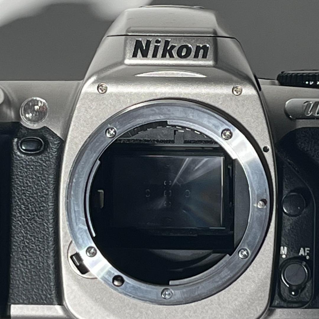 ニコン　フィルムカメラ　Nikon U レンズ　フィルム 付