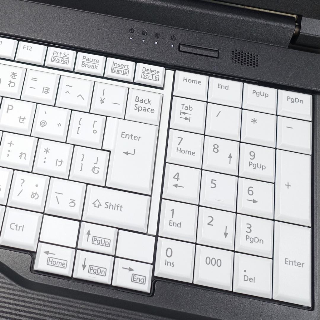 美品で神速の２０２３年製✨１２世代ｉ５に超高速新品ＳＳＤ５１２ＧＢ＆大容量メモリ