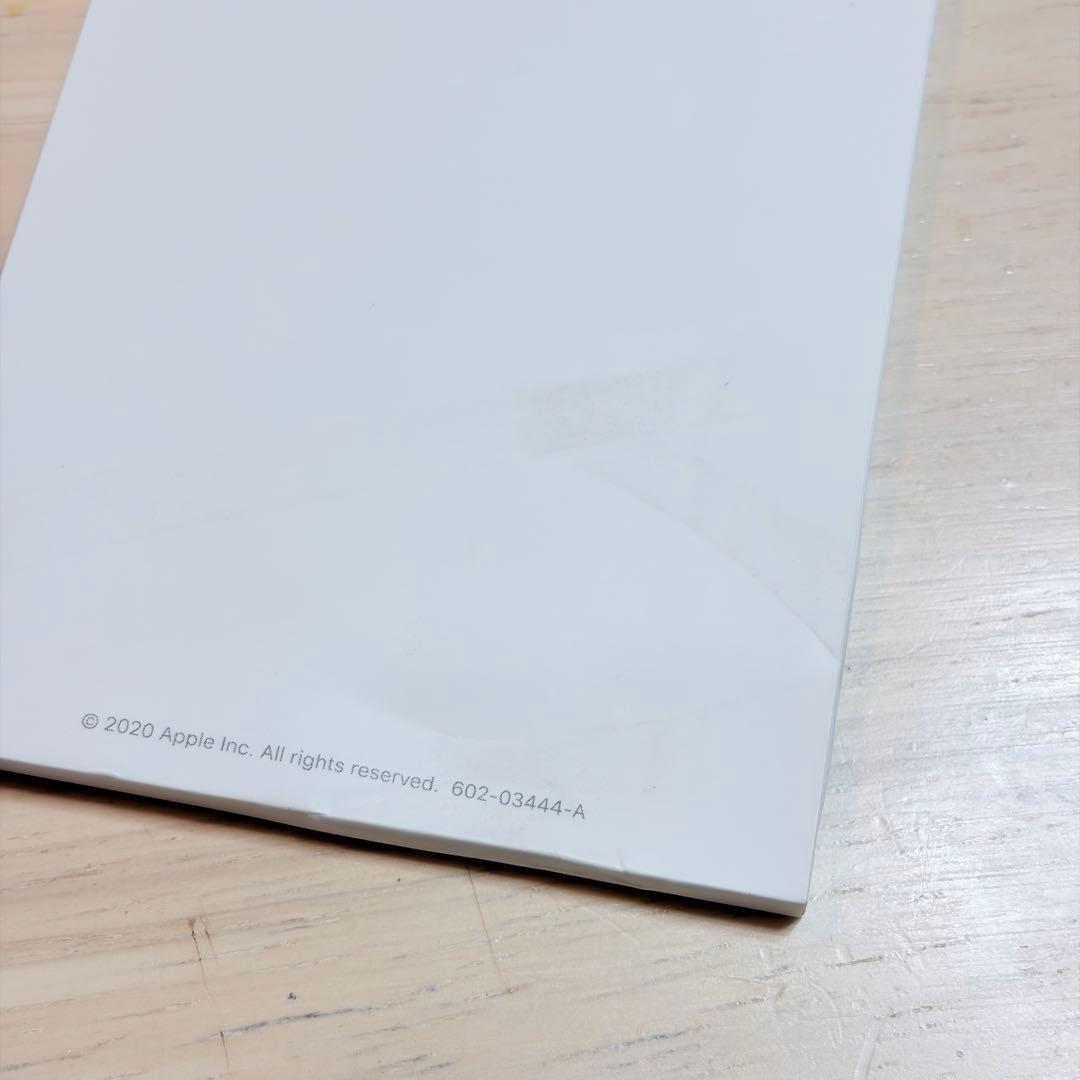 【極美品】Apple iPhone SE 2 ホワイト 64GB 本体 付属品有