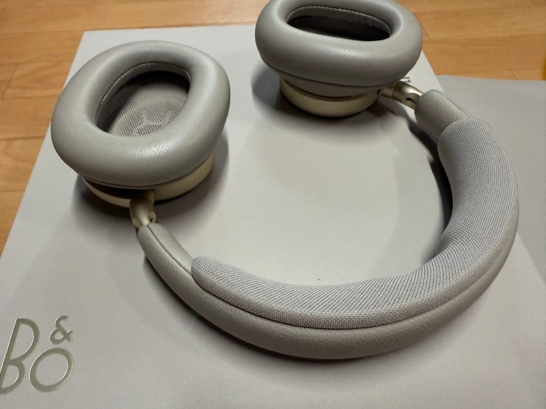 ★ほぼ未使用！B&O Beoplay H100 ワイヤレスヘッドホン　バング