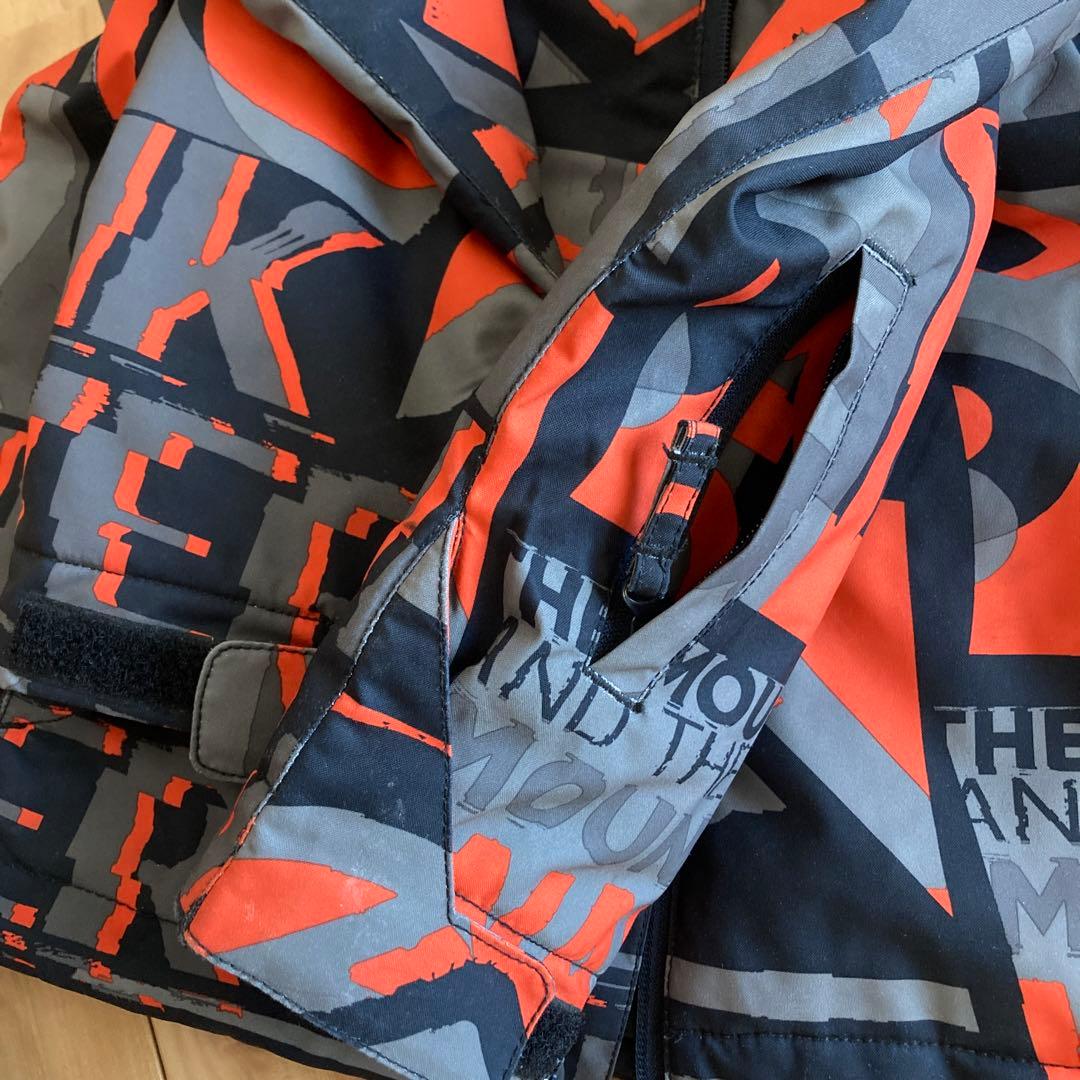 クイックシルバー　スノーボードウェア　スキーウェア　キッズ　子ども用130cm