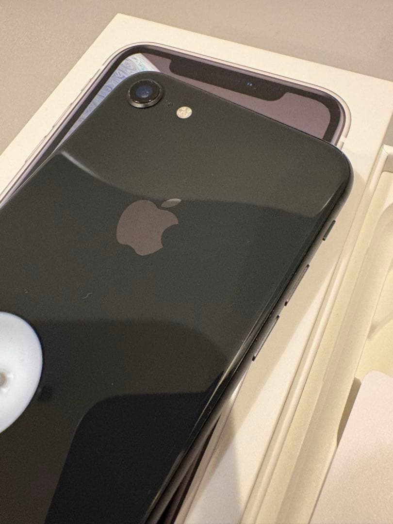 Apple iPhone 8 64GB ブラック 100% 本体のみ