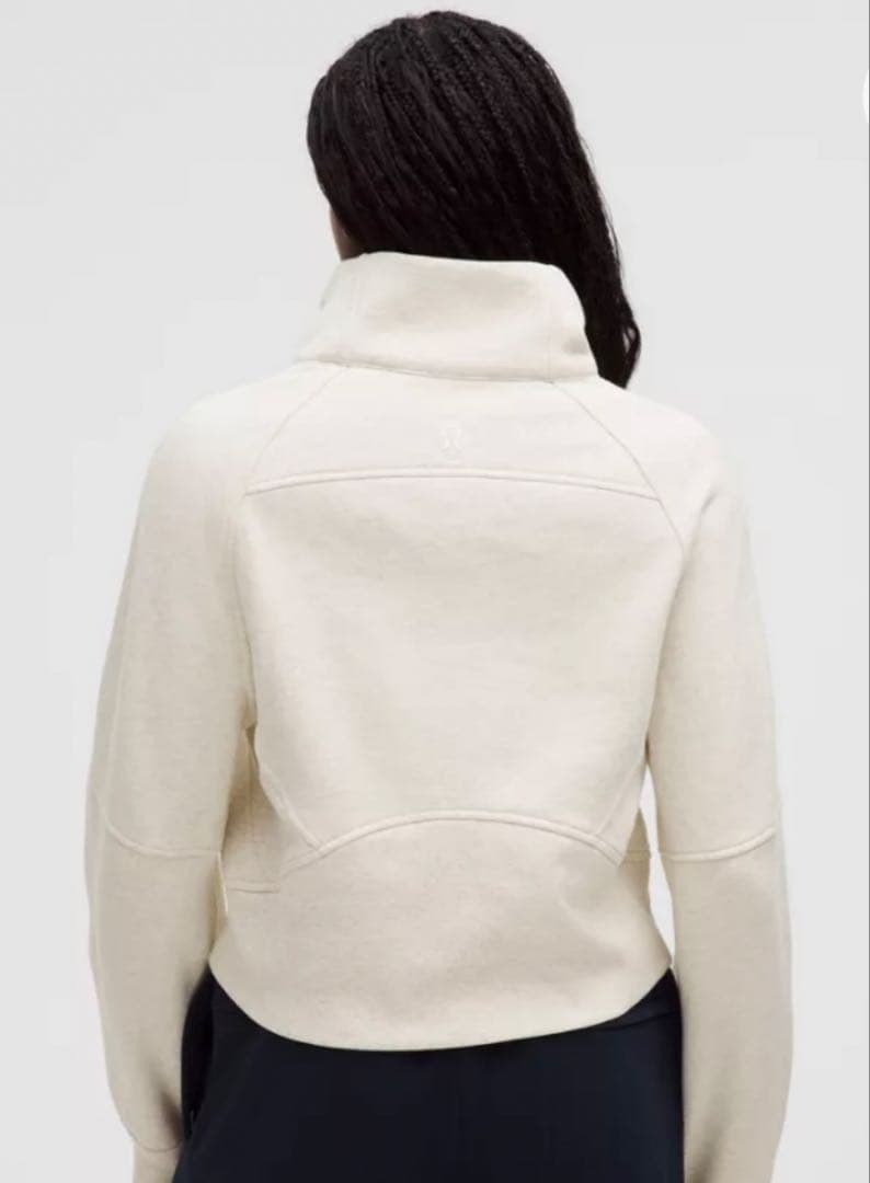ルルレモンScuba Oversized Funnel Neckサイズxs/s