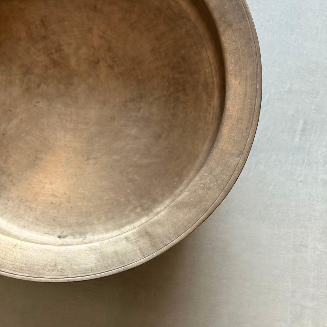 n*a様 李朝 朝鮮 真鍮 たらい 槌打ち 民藝 アンティーク