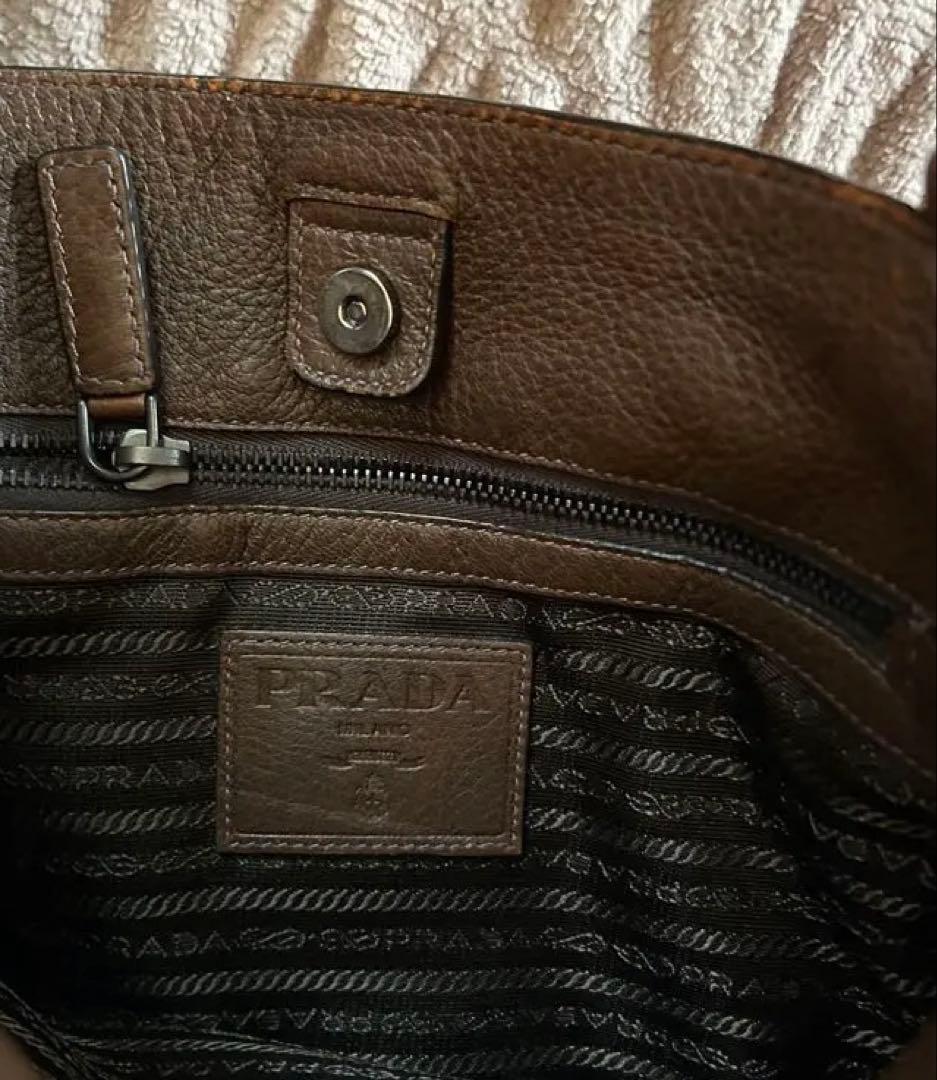 お値下げPRADA ブラウン レザー サコッシュ 袋付き