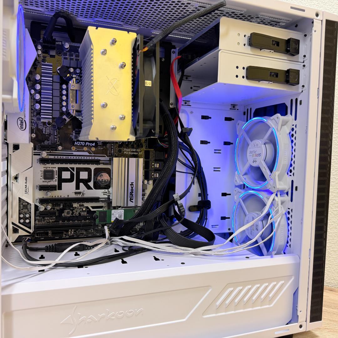 特価 ミドルタワーPC i7-7700K/SSD 256GB/HDD 500GB