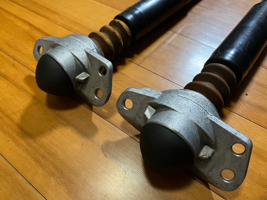 limeさま専用 VW ゴルフ6 1KCAV サスペンション ダストカバーセット