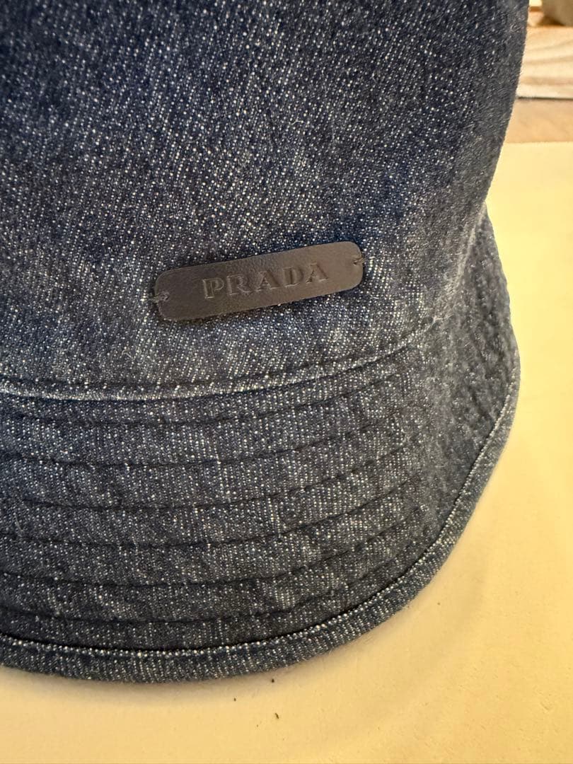 PRADA ブラック andデニム　リバーシブル　バケットハット