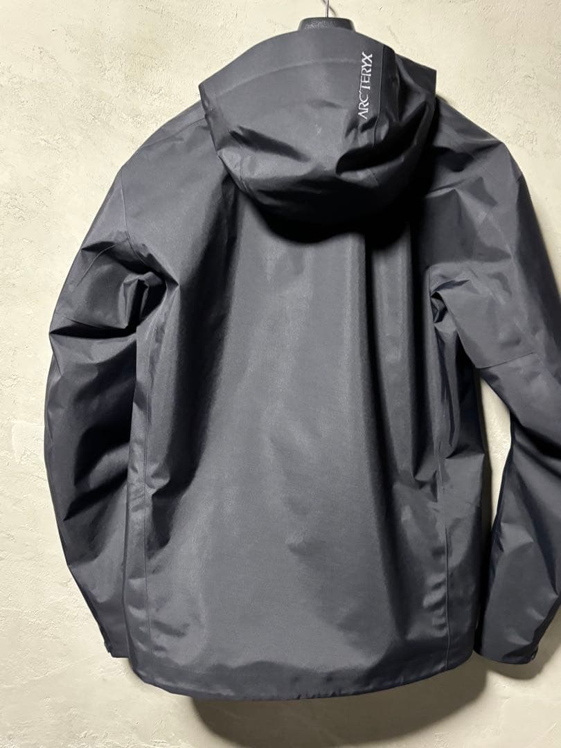 ジャケット・アウター ARC'TERYX Beta Jacket \"Black\"