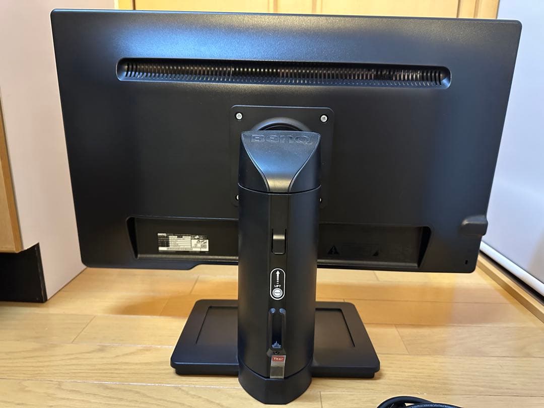 値下げ美品　BenQ XL2411Z 144Hz 24インチ ゲーミングモニター