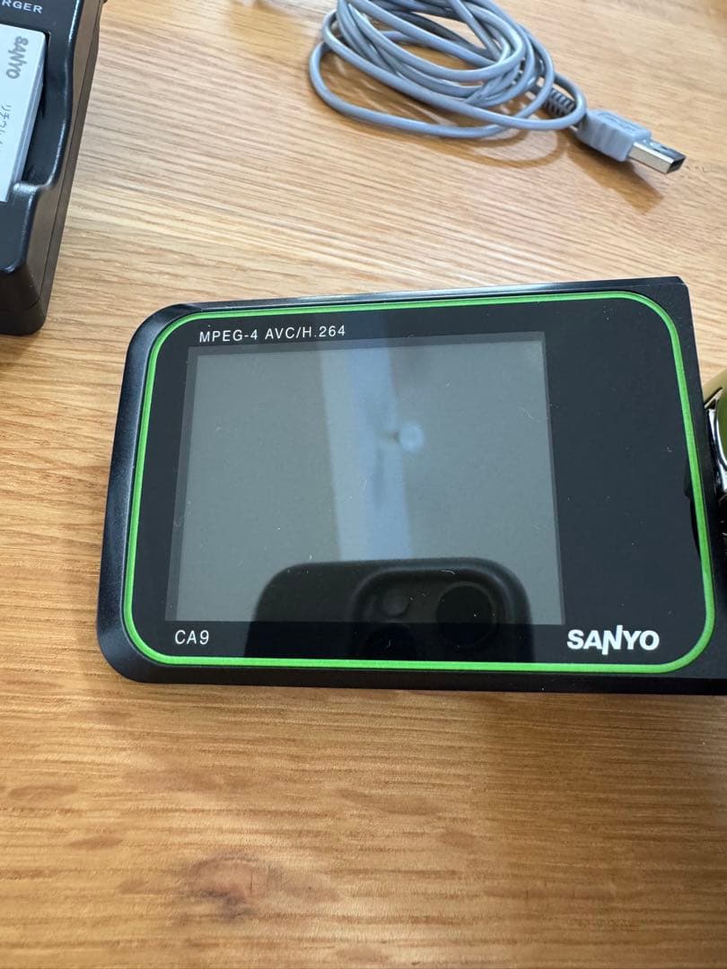 SANYOデジタルムービーカメラ　DMX-CA9