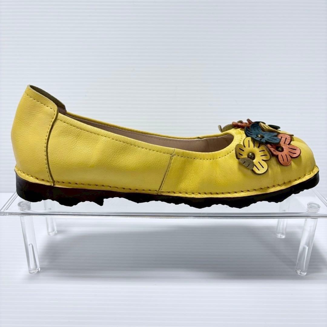 Estacion エスタシオン 小花立体フラワーモチーフ本革フラットパンプス