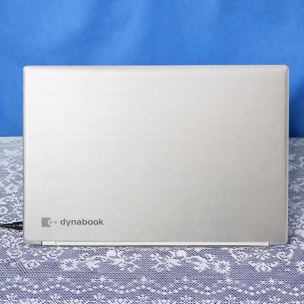 薄型軽量❣東芝ノートパソコン Win11 core-i5 SSD カメラ付き✨