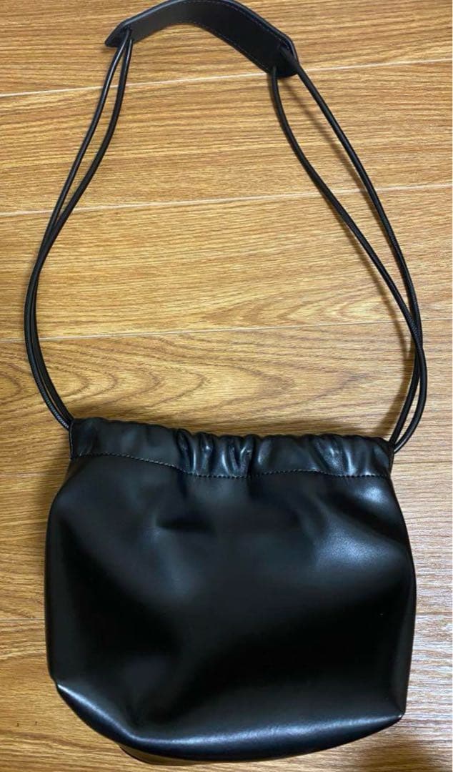 WCJ☆ソフトレザー巾着　ブラック 若槻千夏 完売品