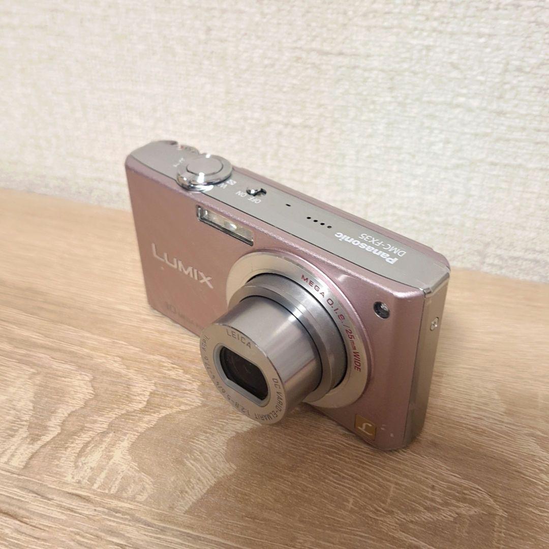 LUMIX　カメラ