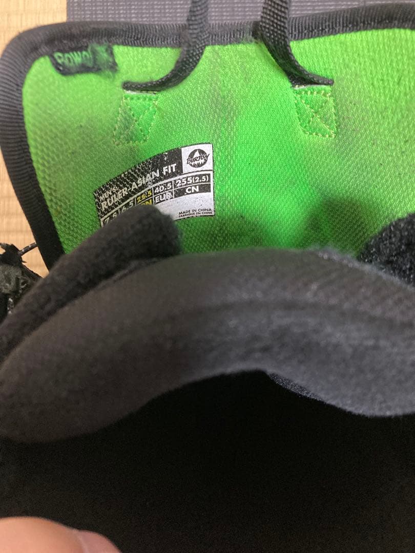 BURTON Ruler アジアンフィット25.5cm