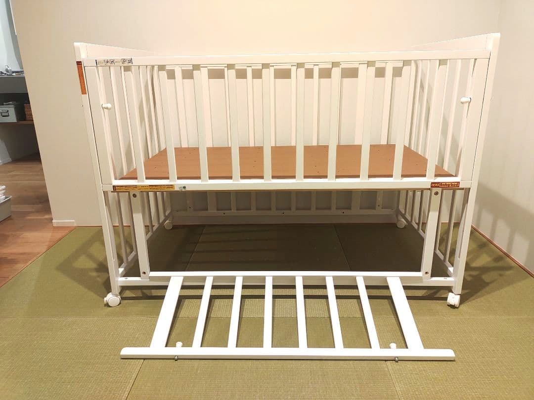 ヤトミ ベビーベッド レギュラーサイズ 120×70 ホワイト キャスター付き