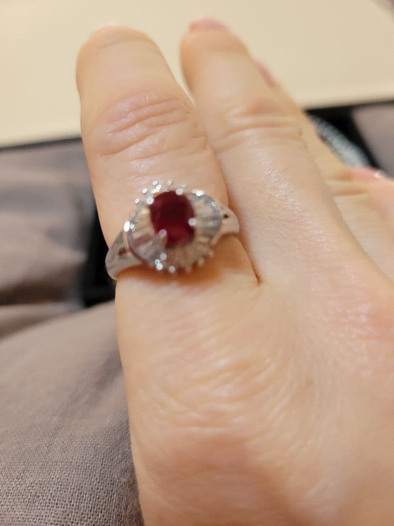 ルビー　★★ビルマ産の極上ルビーリング ⭐明日までの特別価格にお値下げ！