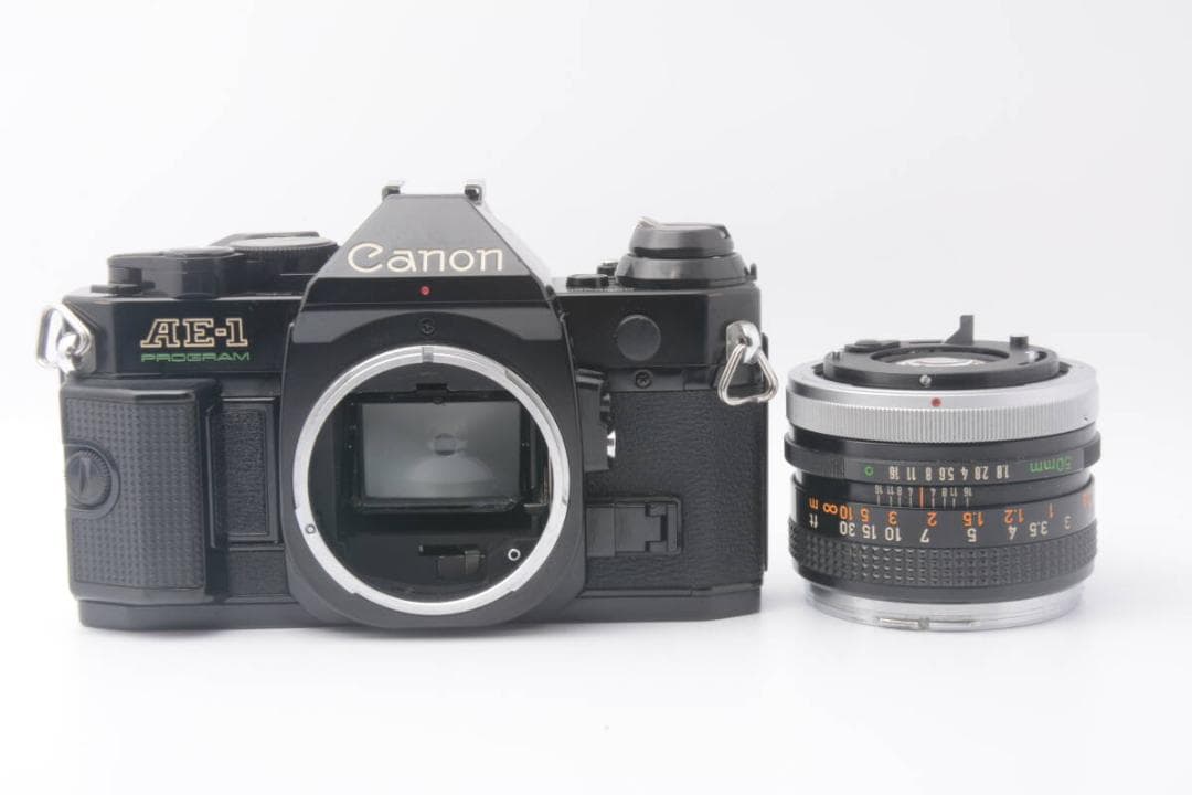 良品 Canon AE-1 PROGRAM + FD 50mm F1.8