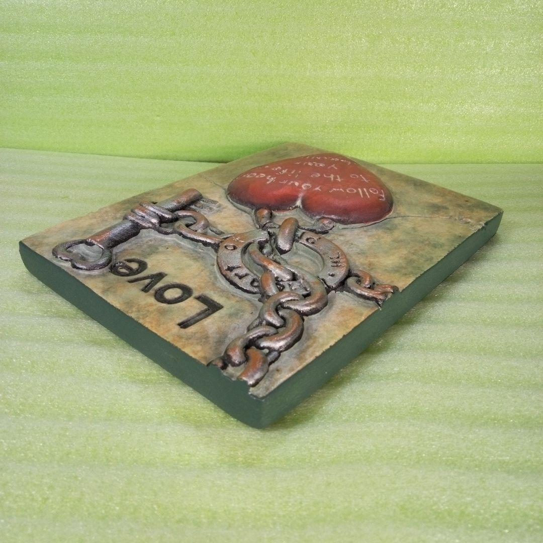 壁飾り　LOVE　ハート　heart　吊り下げ　壁掛け　サインボード　プレート