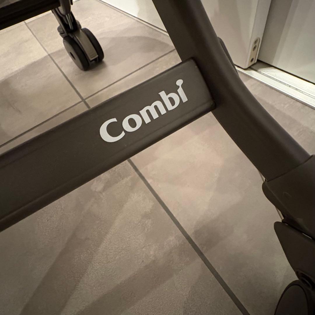 【極美品】ネムリラ コードレス AUTO SWING ハイローチェア