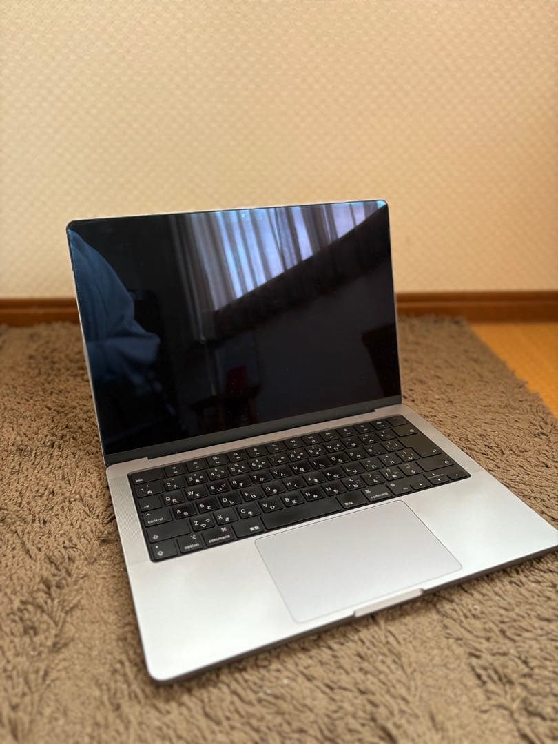 MacBook Pro M2pro 14インチ