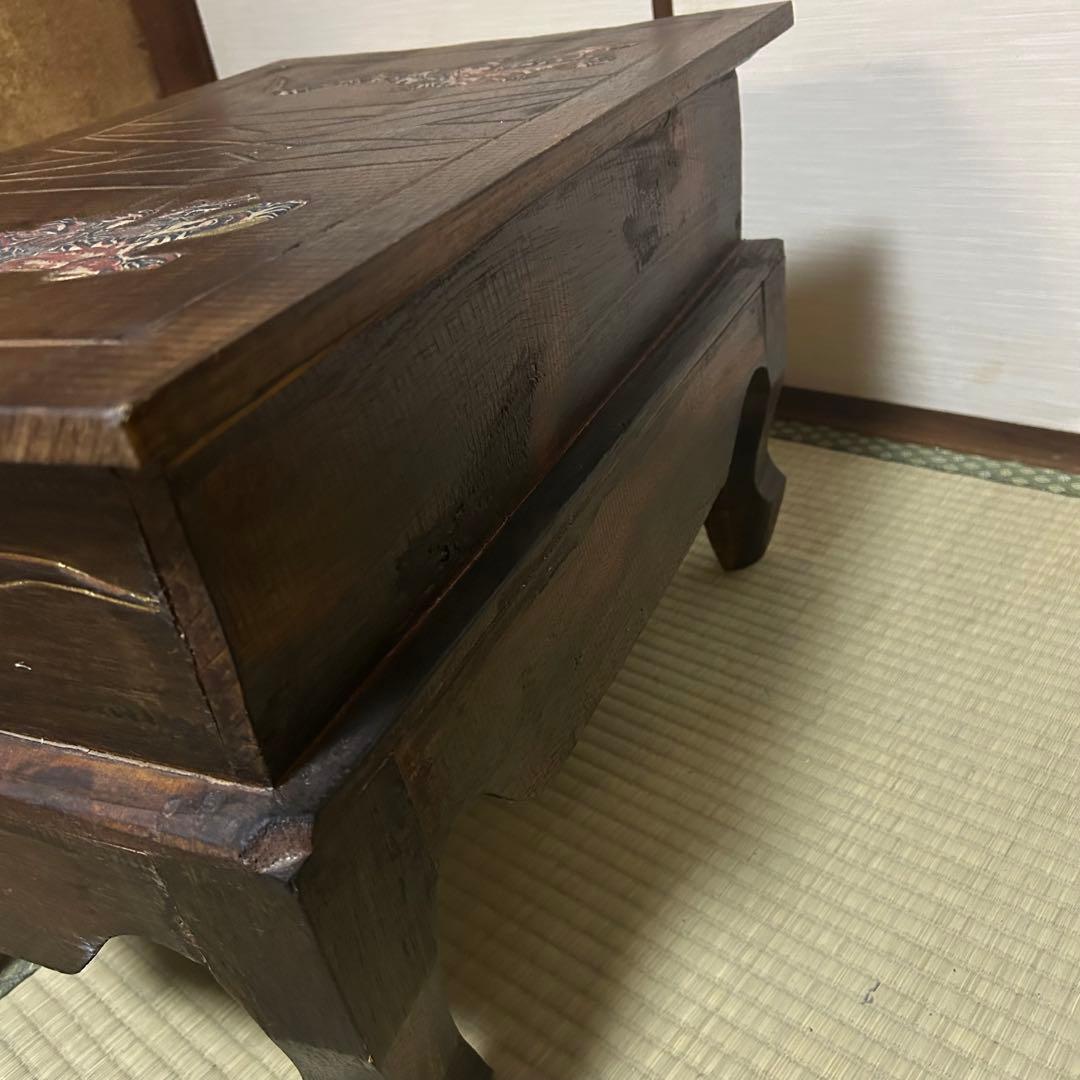 ヴィンテージ家具　トカゲ柄　極希少コラージュ　レトロ　アジアン家具　立体レリーフ