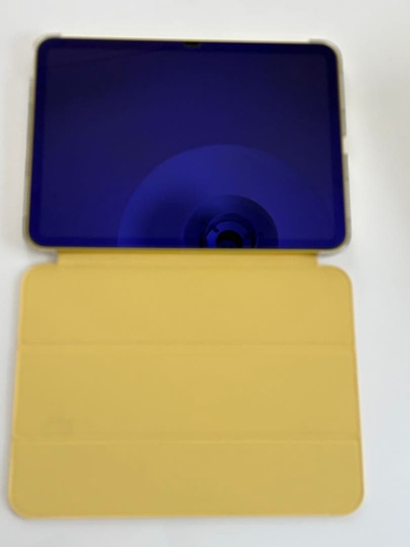 Apple iPad（A16）Wi-Fi イエロー128GB 保護ケース付