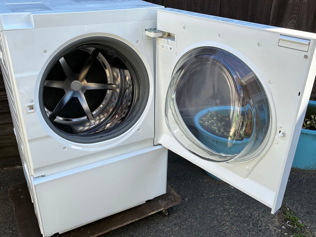 Panasonic　ドラム式洗濯機　キューブル　NA-VG770R　2022年製