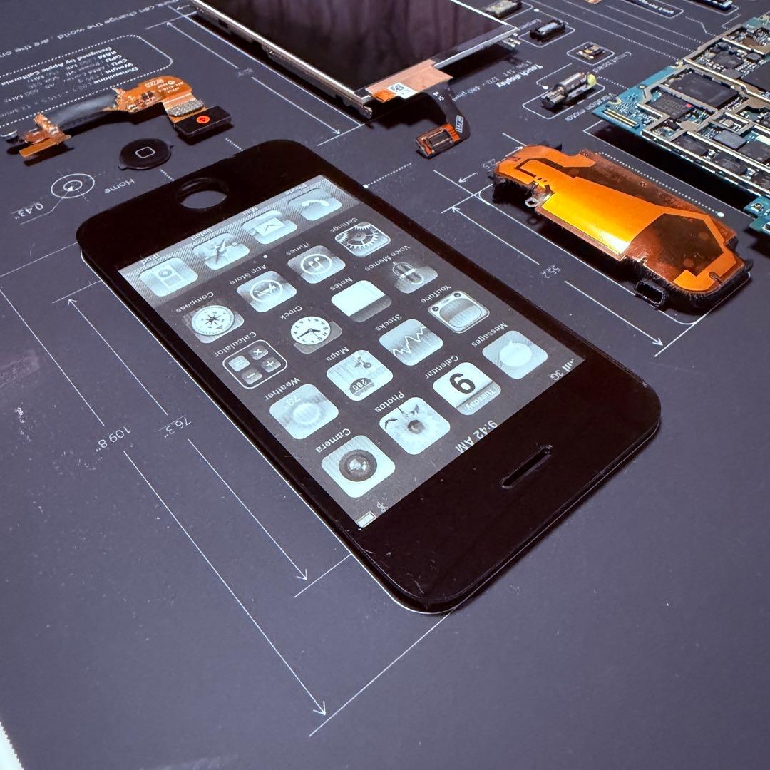 iPhone3GS White 標本アート ボックスフレーム仕様