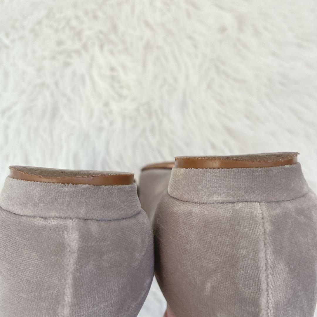 マノロブラニク　ハンギシ ビジュー　ベロア　35 パンプス　22cm グレー