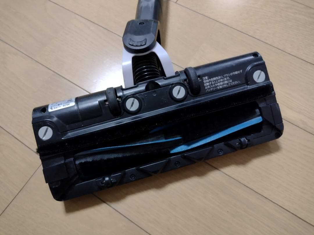 シャーク★コードレスクリーナー★CS300JWH★バッテリー新品と大差なし★