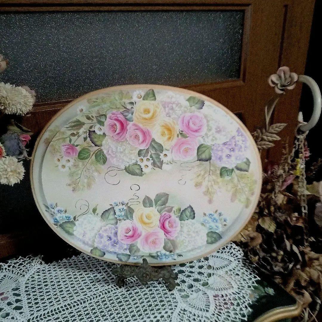 トールペイント作品　ヴィオラです。