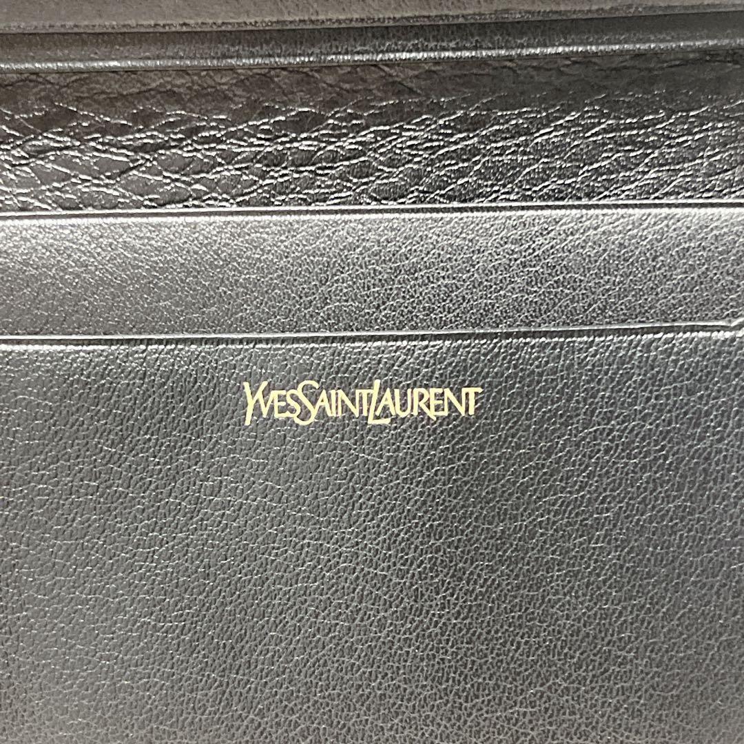 未使用級✨イブサンローラン　カードケース　ブラック　レザー　名刺入れ　IDケース