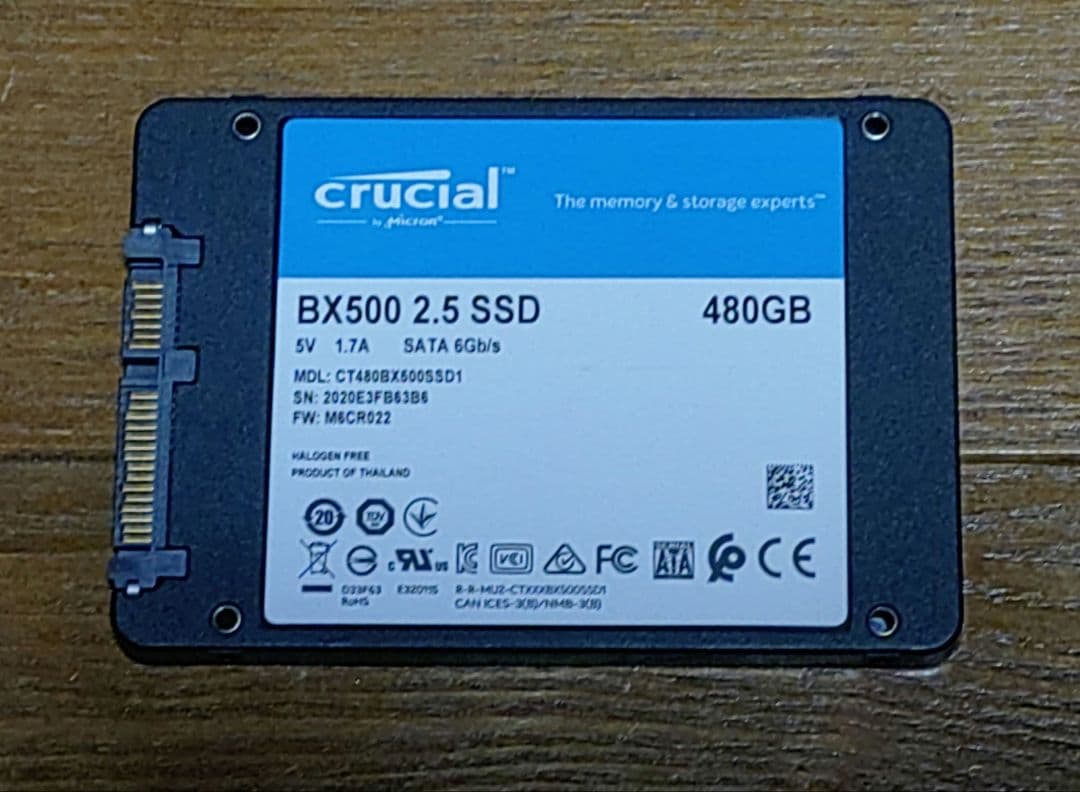 中古品 SSD 2.5インチ 4個セット