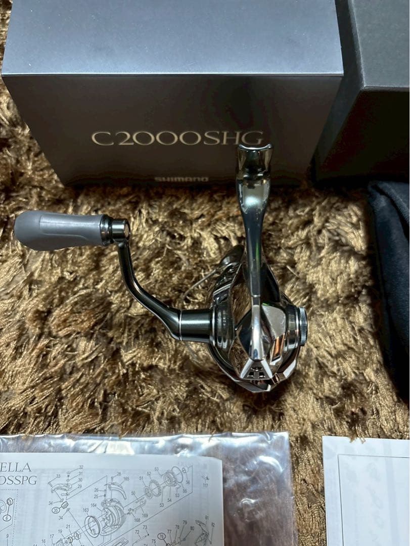 超美品　SHIMANO STELLA C2000SHG 22ステラ