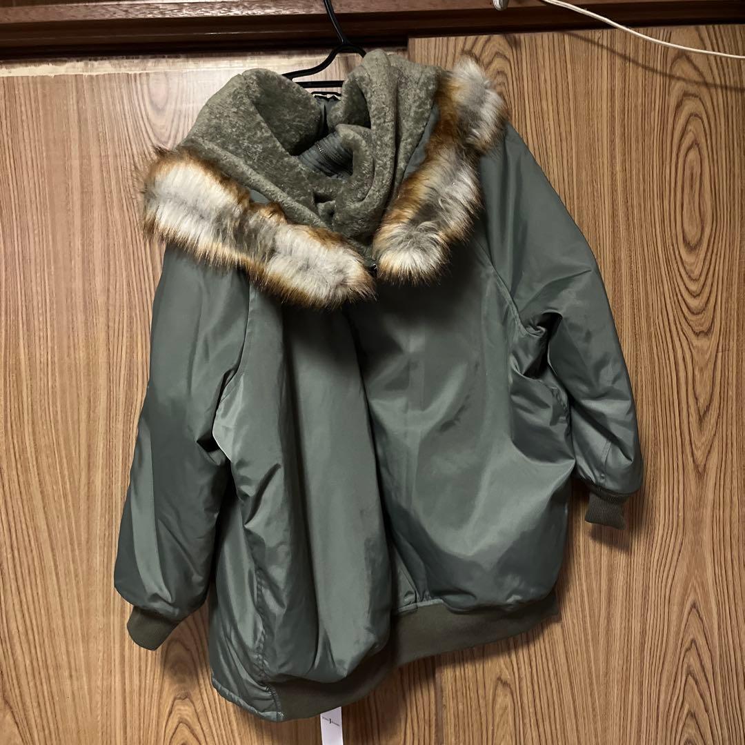 未使用品 試着のみTICCAキーチャーム付きロングN2B