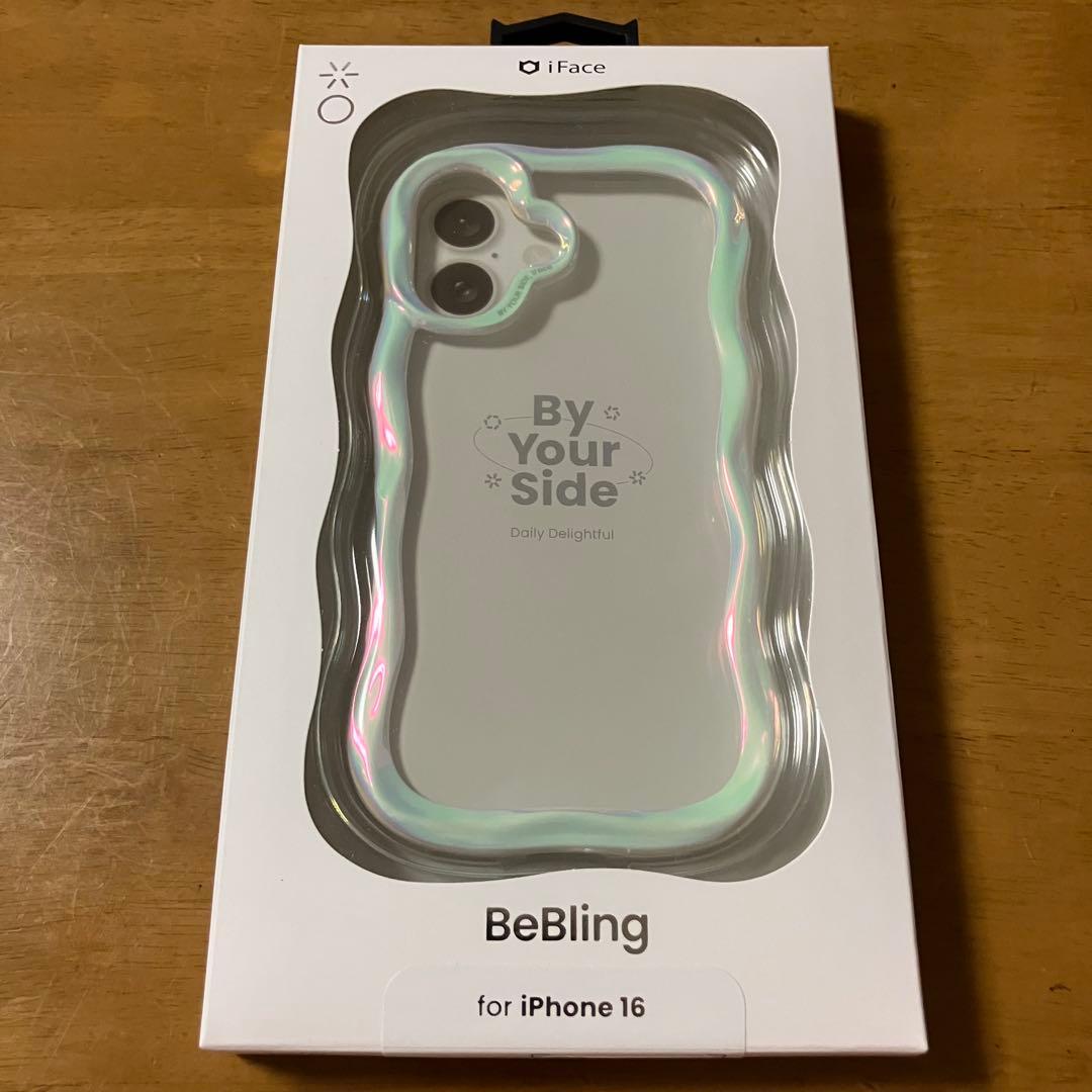 ホワイトオーロラiPhone 16proと16のセットiface BeBling
