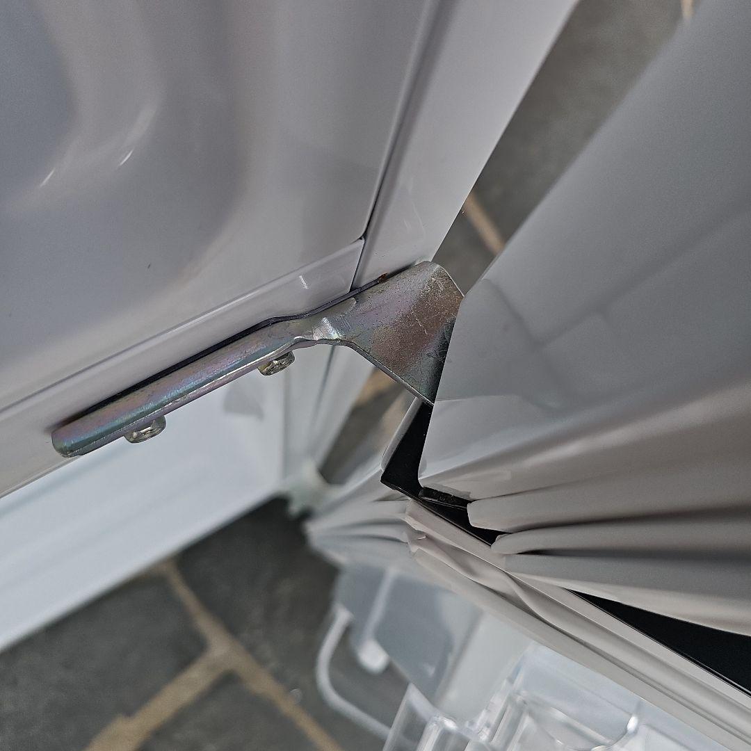 お値引き可！2019年製(東京23区のみ送料と設置無料)ハイセンス冷蔵庫