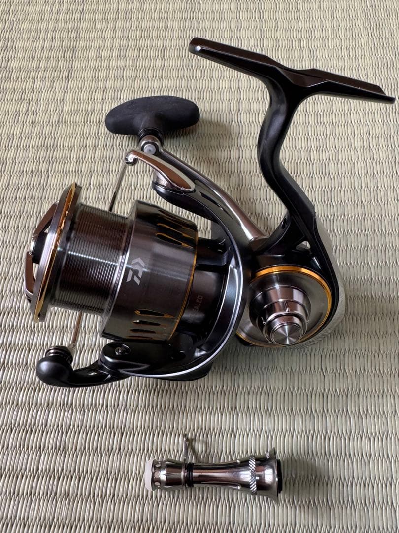 【新品未使用】23 エアリティ LT4000-XH ➕ リール スタンド