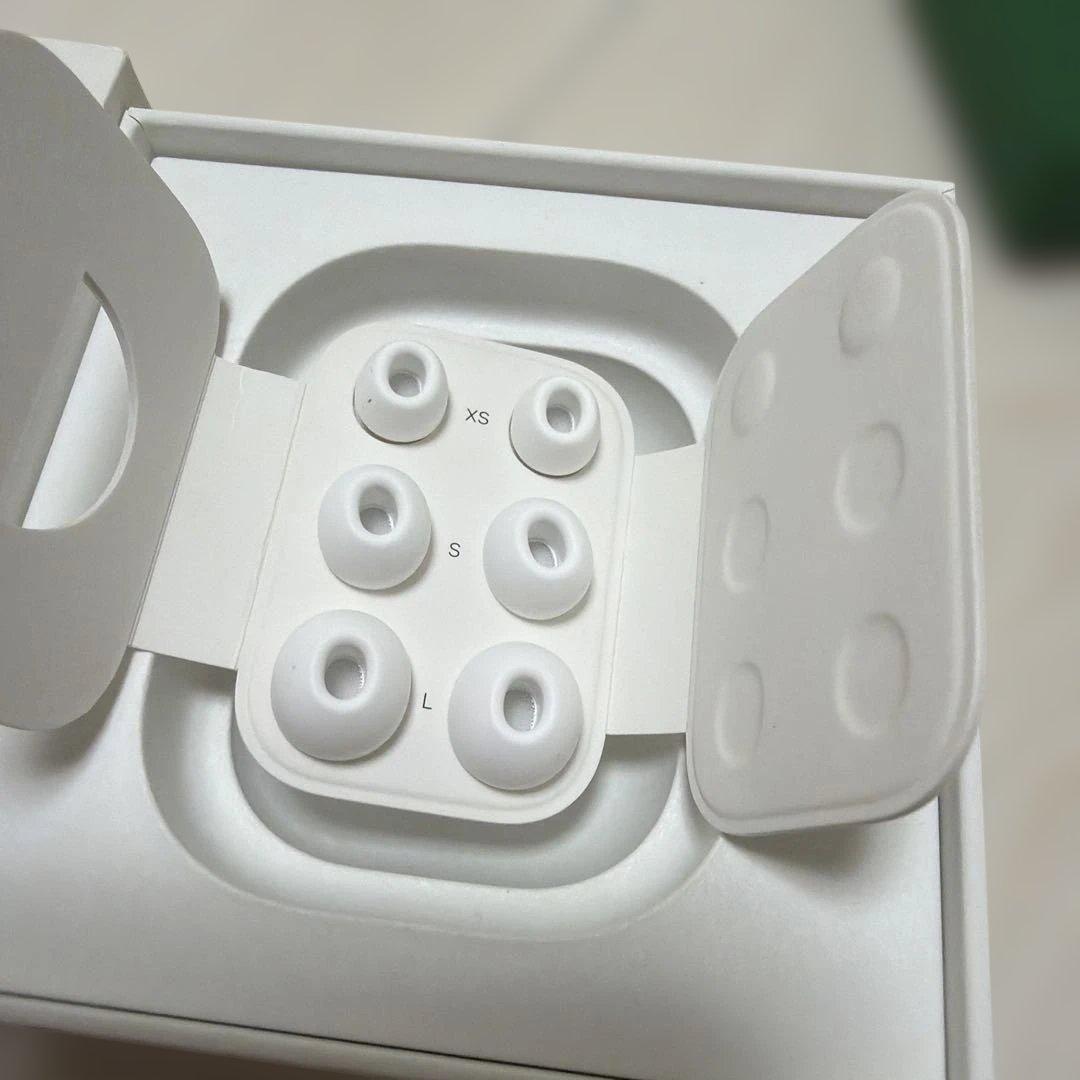 Apple第2世代 AirPodsPro USB-C イヤーチップ付き