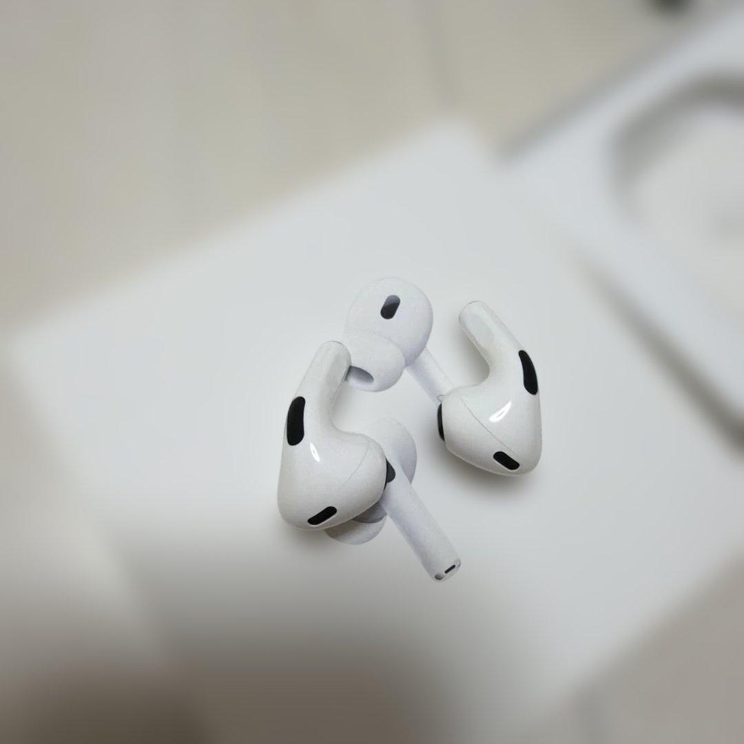 Apple第2世代 AirPodsPro USB-C イヤーチップ付き