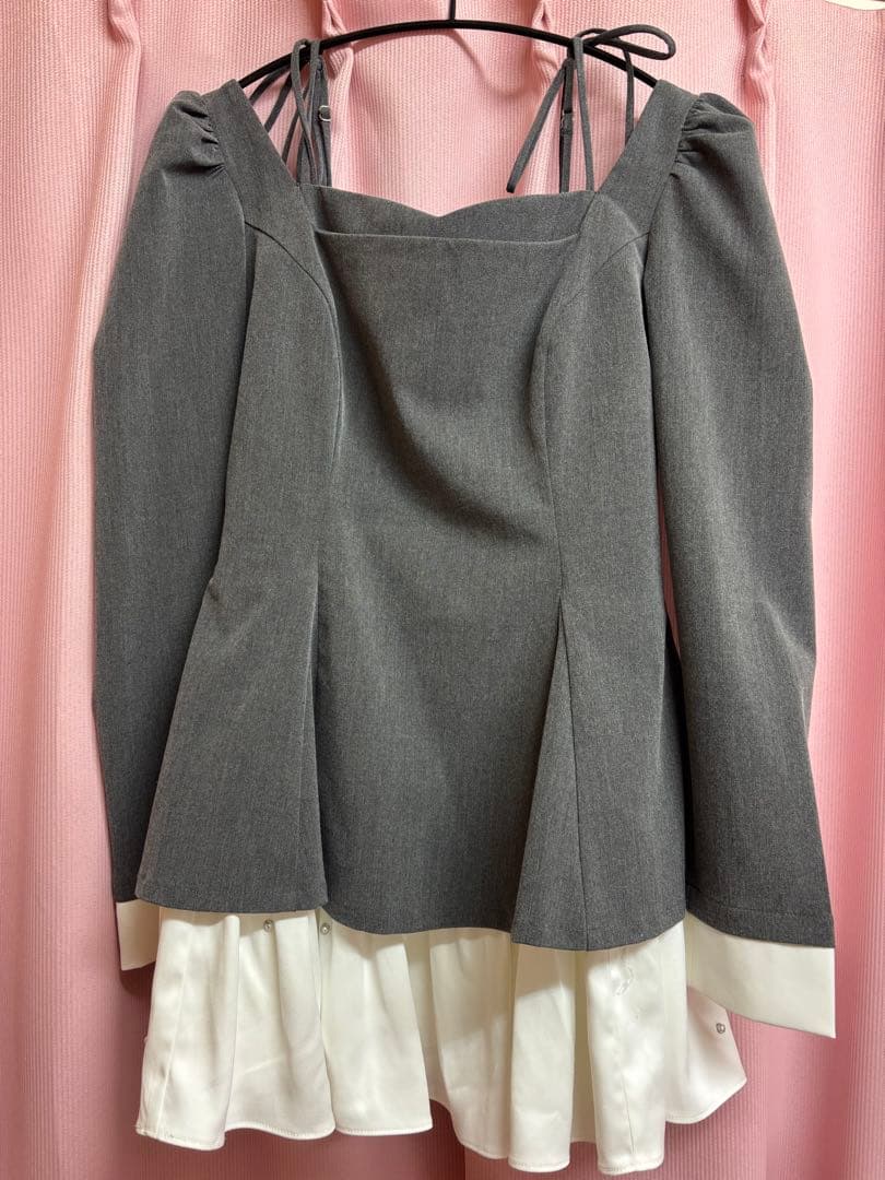 ワンピース M me eme Square neck puff mini onepiece