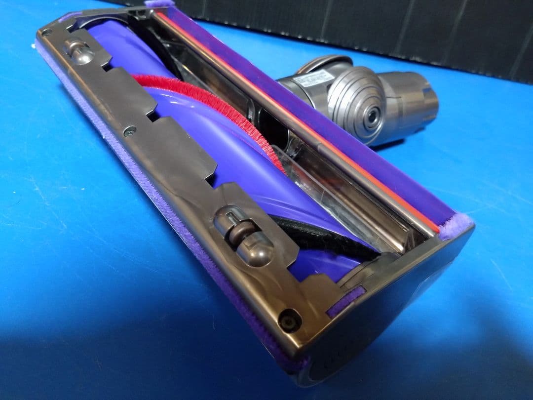 早い者勝ち！！V10 SV-12 サイクロン式コードレスクリーナー弱モード65分