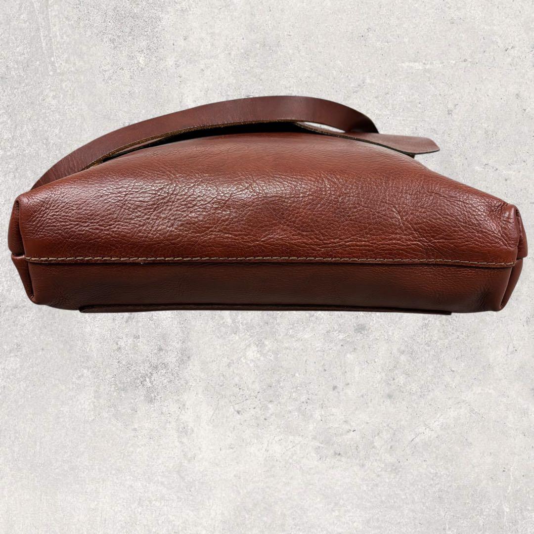 HERZ ヘルツ 半かぶせ ショルダーバッグ M ブラウン 本革 斜め掛け